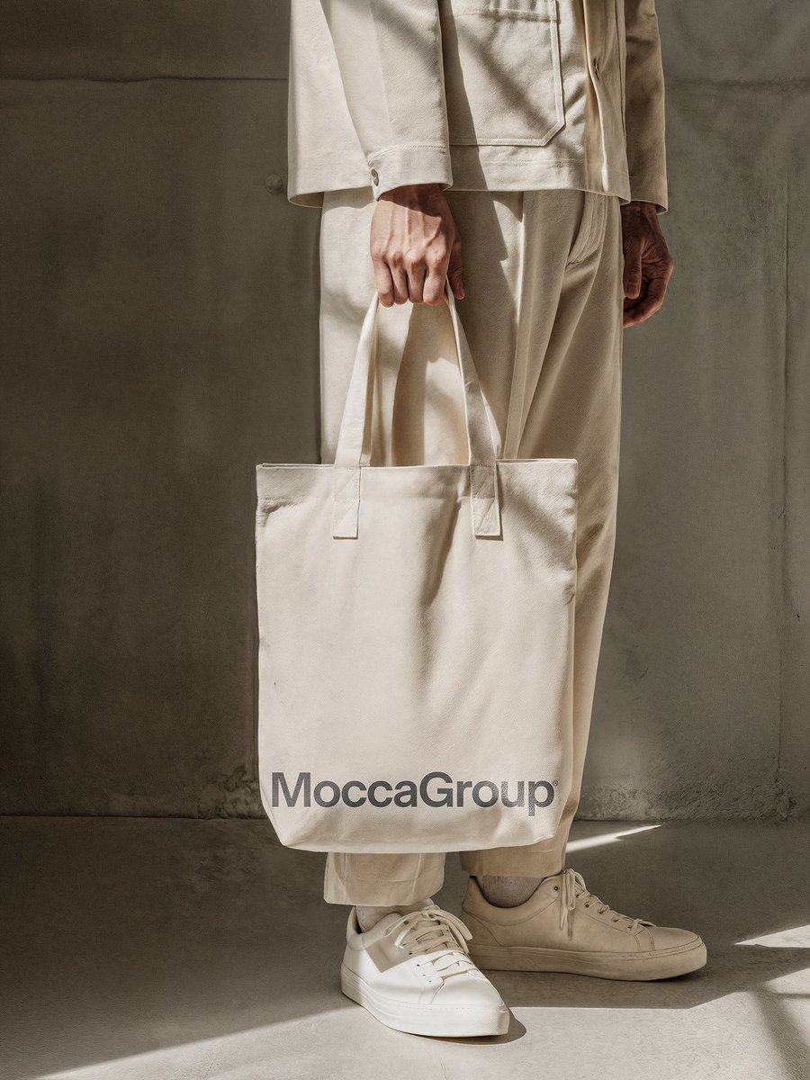 MoccaGroup品牌视觉 · 3