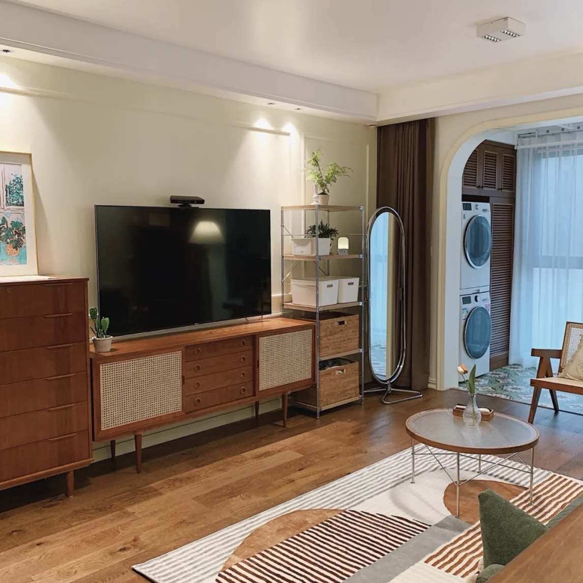 复古原木风客厅,艺术感满满的家