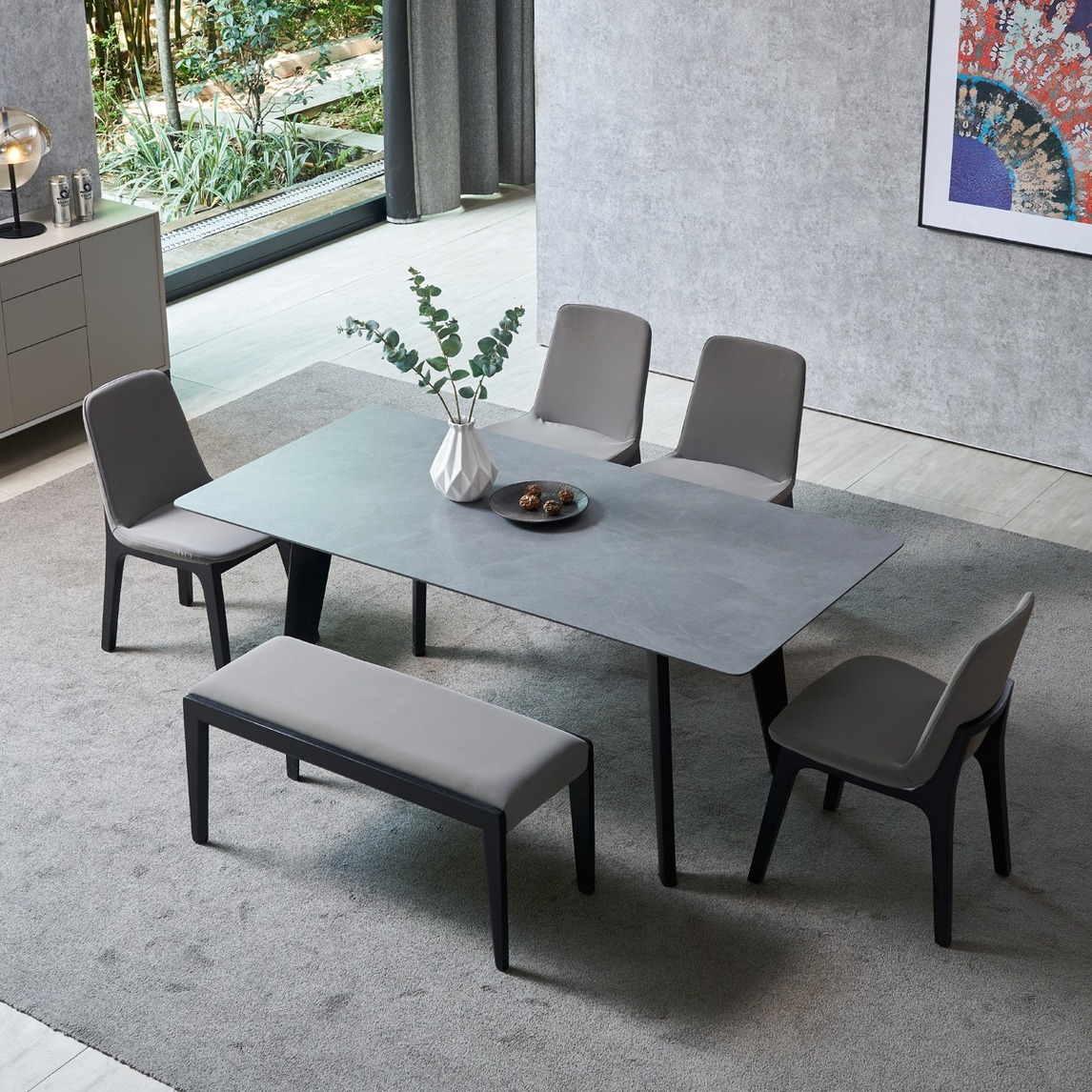 意式极简轻奢工业风餐厅