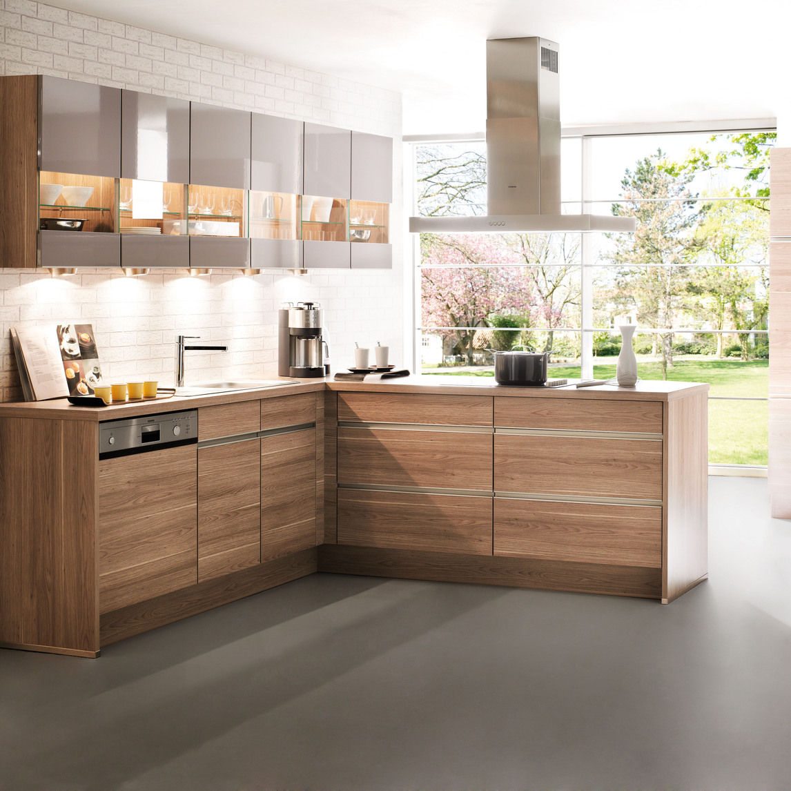 质朴木纹的现代感橱柜