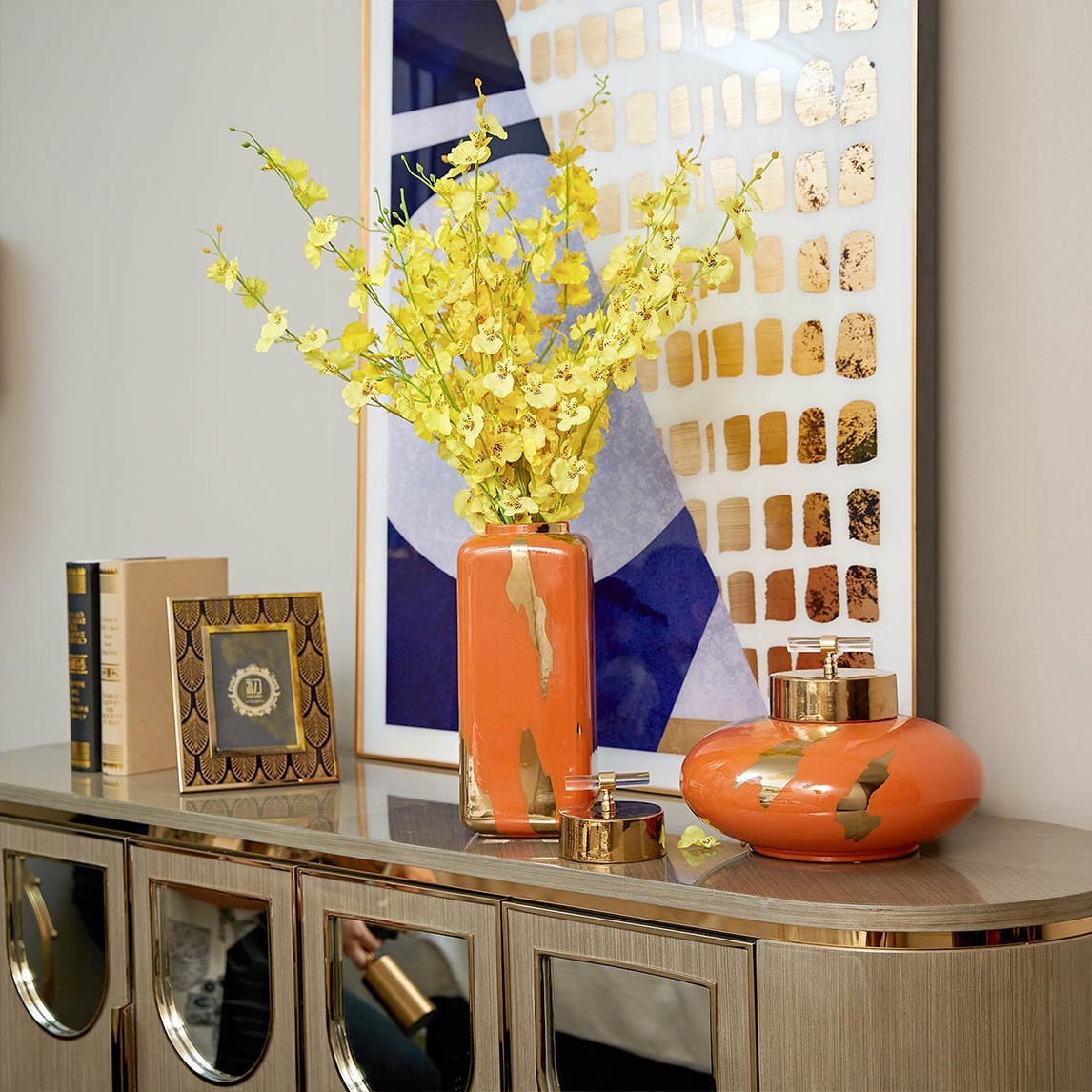 欧式轻奢样板间 玄关柜软装设计