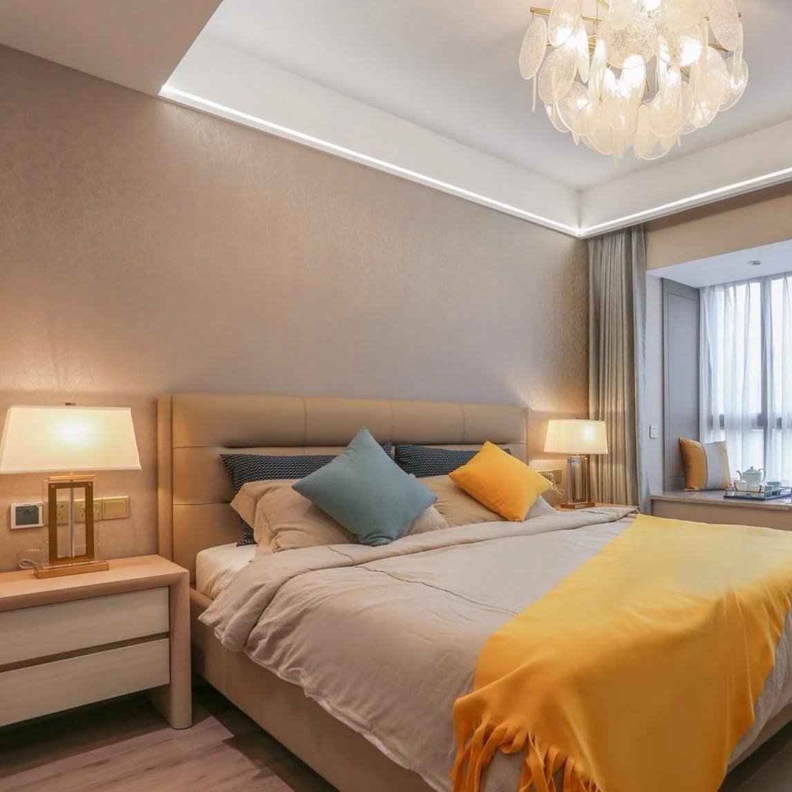 轻奢美式卧室软装搭配