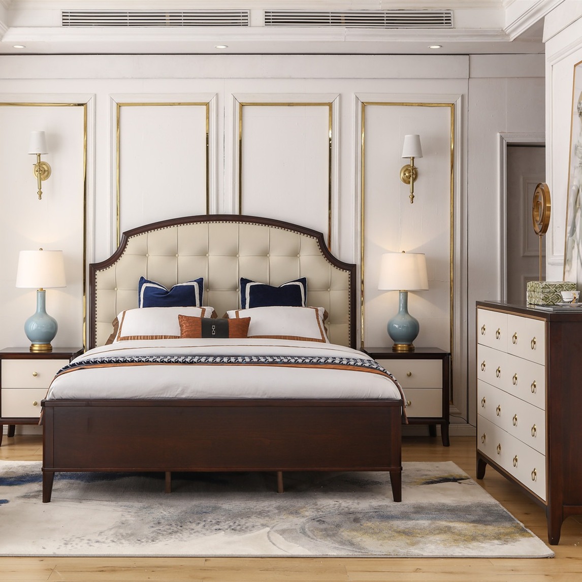 美式轻奢风卧室推荐搭配乐巢家居企业店 设计师说: 传统的欧美式家具