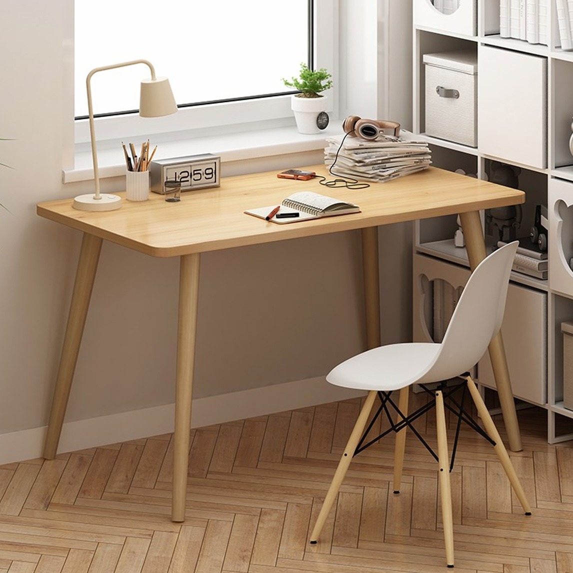 书桌和书柜以简单大方设计,会显得干净整洁,扩大视觉空间,营造舒适的