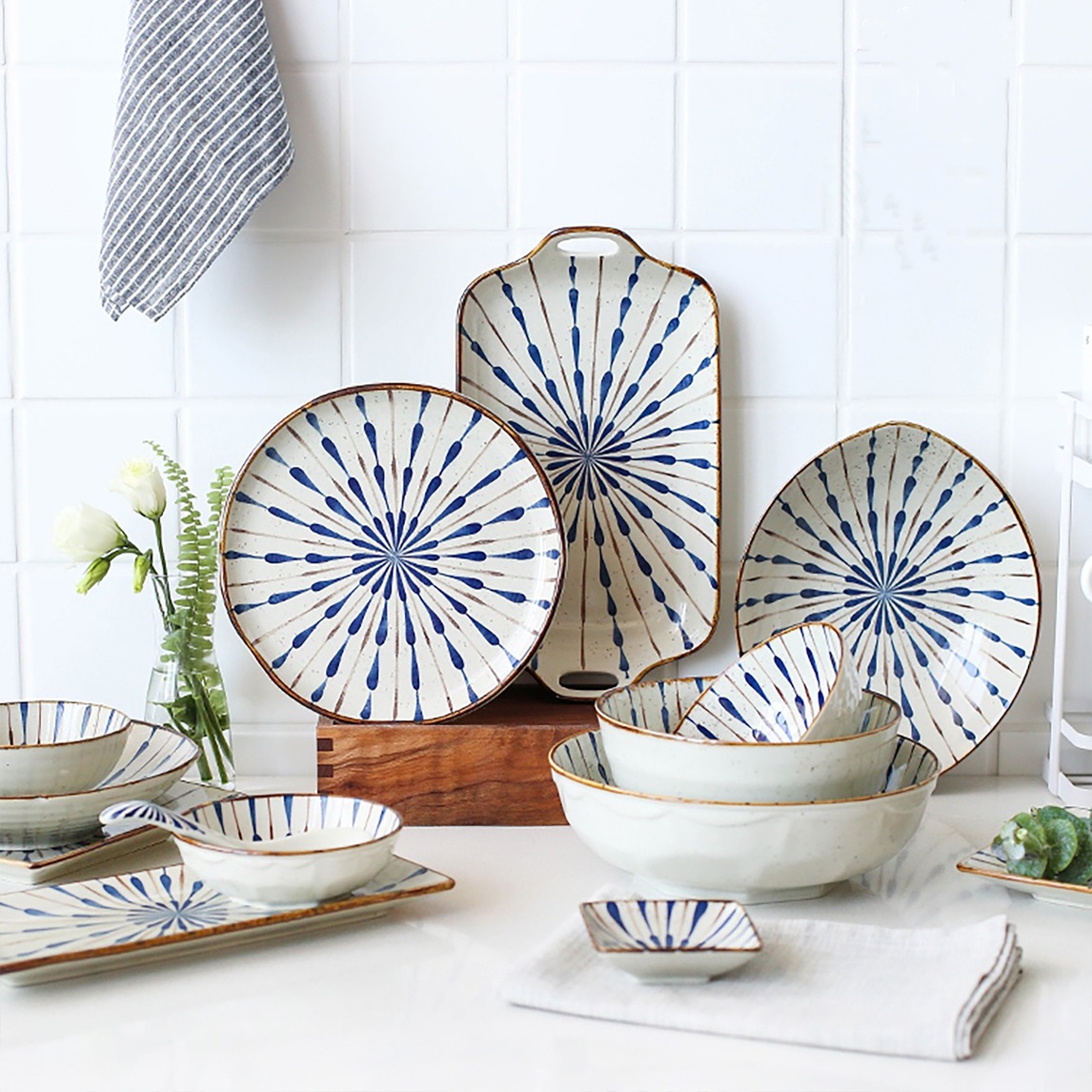 青蕾 日式釉下彩餐具 - 小琦的梦想家设计效果图 - 每平每屋·设计家