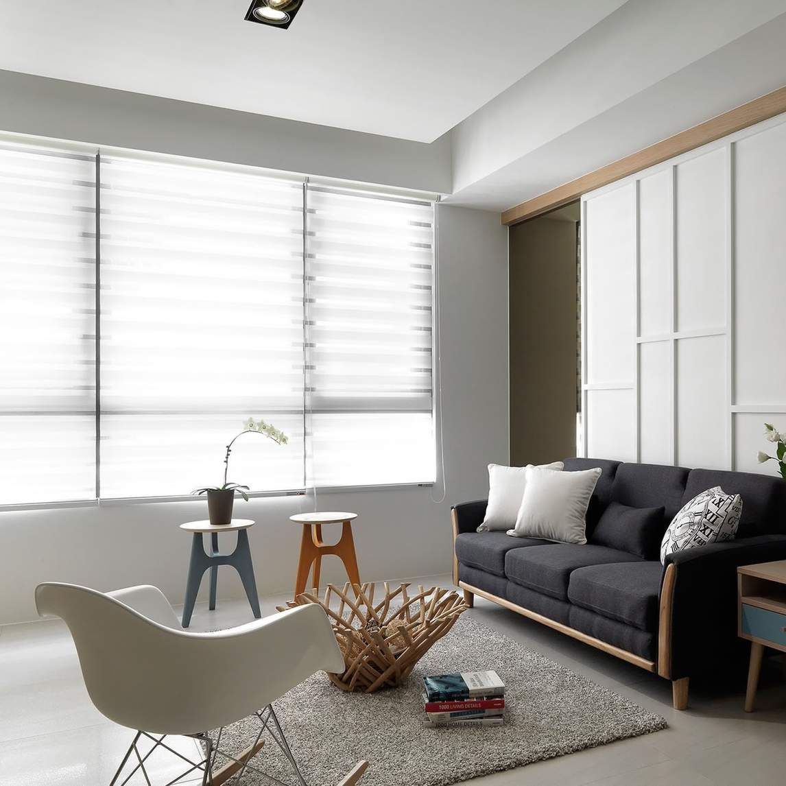 现代小户型客厅,简约格调的居室家居打卡小站 设计师说: 简约风格的