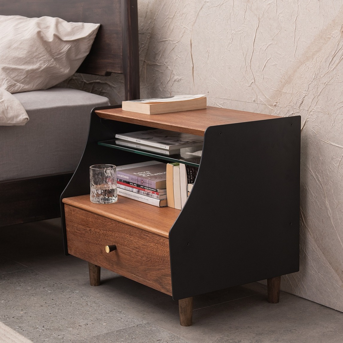 中古轻奢实木床头柜